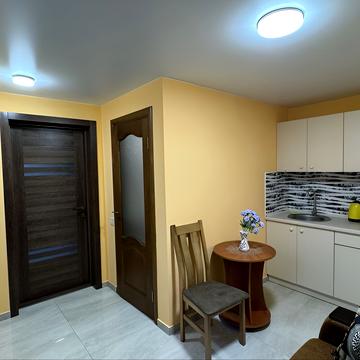 Коростенська вул., 1