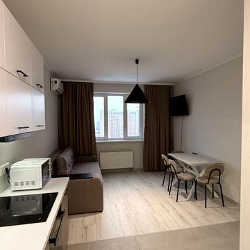 Васильківська вул., 37-Г