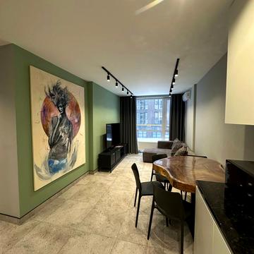 Новознесенська вул., (ЖК Новий форт (будинок 5))