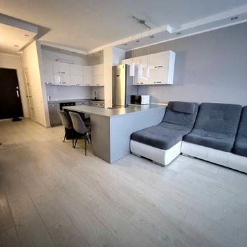 Берестейський просп. (Перемоги), 131