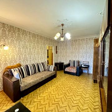 Чорнобильська вул., 24/26