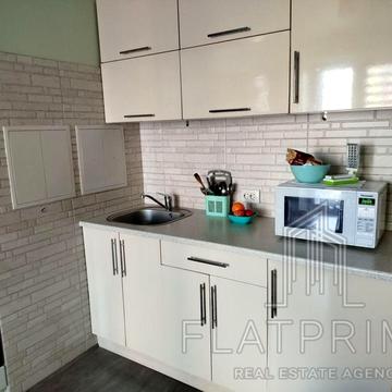 Дениса Рачінського вул. (Комбінатна), 25