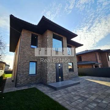 Джерельна вул.