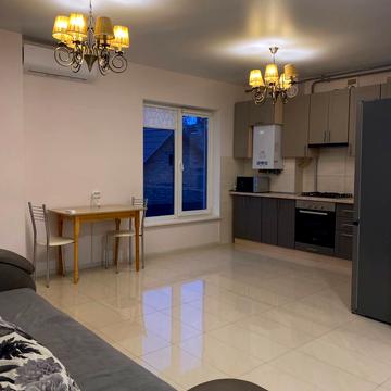 Миколи Карнаухова вул. (Мірющенка), 58