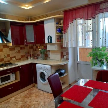 Заливна вул., 1/3