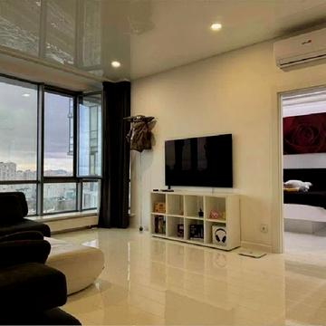 Дніпровська набережна вул., 14-Б