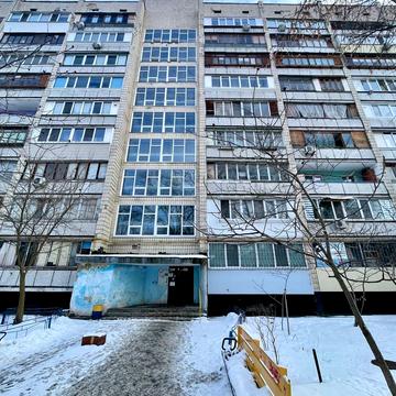 Дмитра Павличка просп., 3