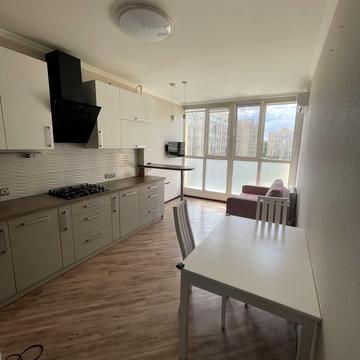 Метрологічна вул., 11-Б