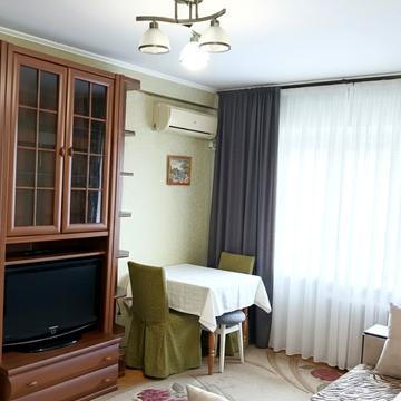 Івана Виговського вул. (Маршала Гречка), 22