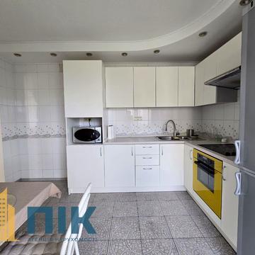 Левка Лукяненка вул. (Маршала Тимошенка), 18