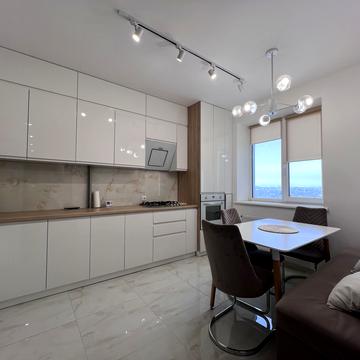 Володимира Івасюка вул., 19