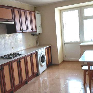 Львівська вул., 10