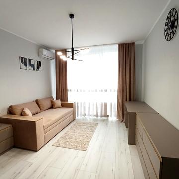 Воскресенська вул., 2-В