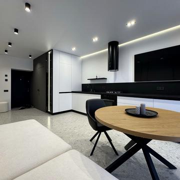 Щаслива вул., 24