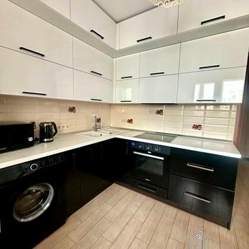 Григорія Ващенка вул., 5