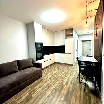 Дніпровська набережна вул., 15-Ж