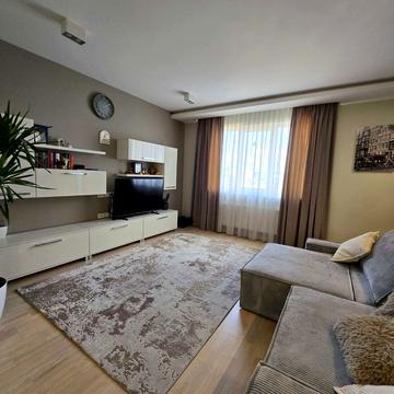 Олени Степанівни вул. (Ленінградська), 8