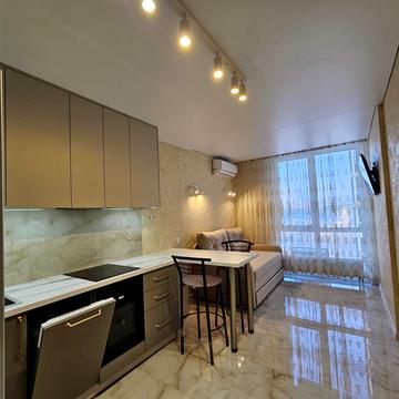 Олега Мудрака вул. (Генерала Наумова), 1-Б