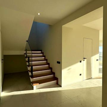 Княгинин вул., (Будинок 10)