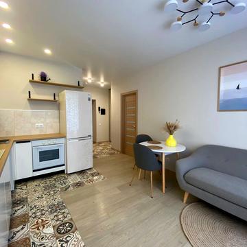 Григорія Сковороди вул., 17