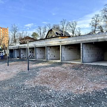 Григорія Сковороди вул., 1