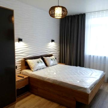 Зелена вул., 204б