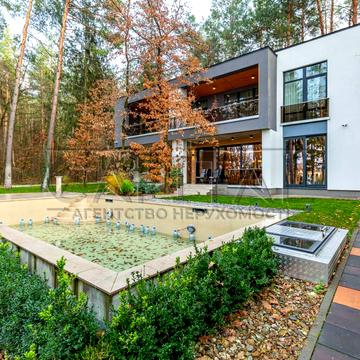 Абрикосовая