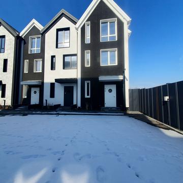 Дніпровська вул. (Калініна)