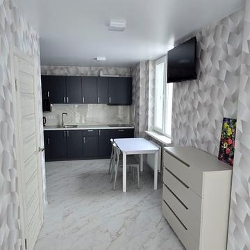 Олега Мудрака вул. (Генерала Наумова), 1-Б