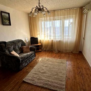 Новокримська вул., 4