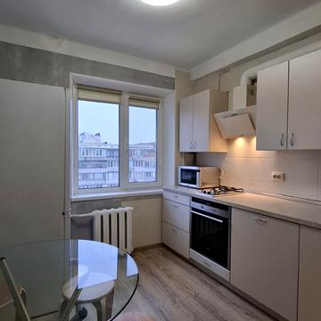 Берестейський просп. (Перемоги), 19