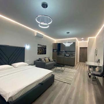 Антоновича вул. (Горького), 131