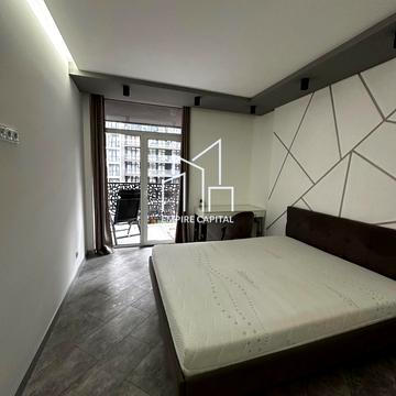 Вячеслава Чорновола просп. (), 16д