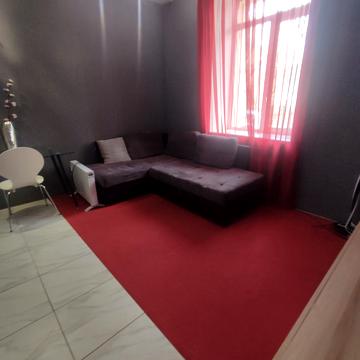 Євгена Коновальця пров. (Урицького), 11