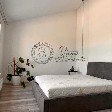 Соборна вул., (Будинок 16)