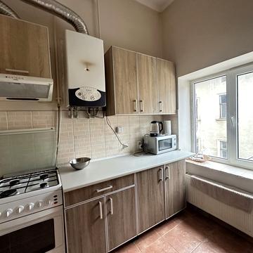 Січових Стрільців вул., 6