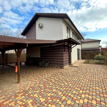 Лабораторна вул.