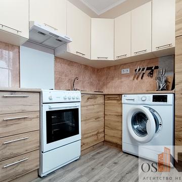 Івана Павла II вул. (Будівельників), 18