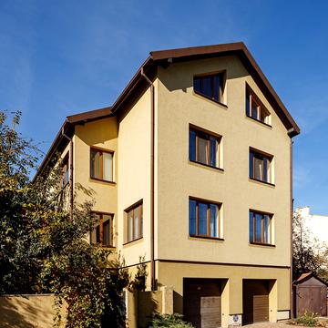 Героїв-Пожежників вул., 12