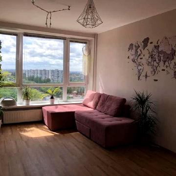 Володимира Покотила вул. (Картвелішвілі), 1