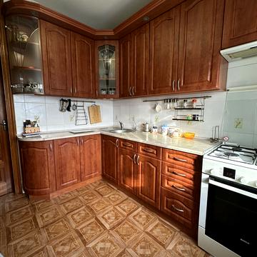 Незалежності бульв. (50 років Жовтня), 15