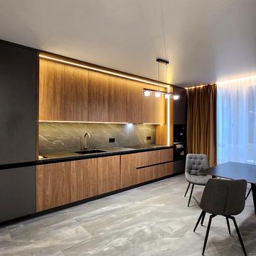 Романа Левицького вул., 4