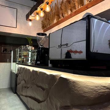 Матвія Донцова вул. (Тургенєвська), 24