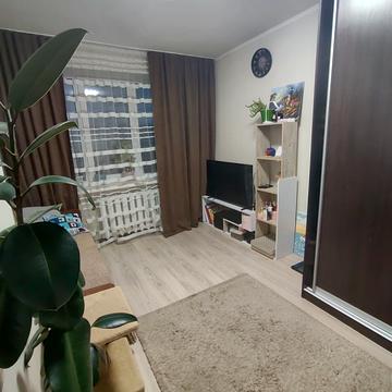 Кулика і Гудачека вул. (Макарова), 30