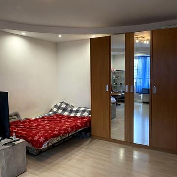 Гетьмана Павла Скоропадського вул. (Льва Толстого), 49