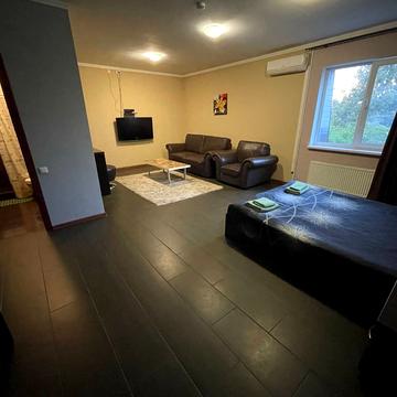 Зелена вул., 85