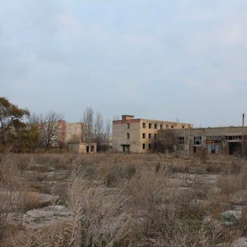 Серпнева вул., 1