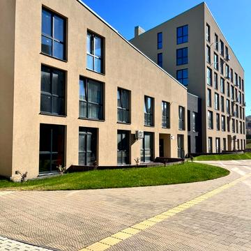 Новознесенська вул., (ЖК Брама (будинок 1))