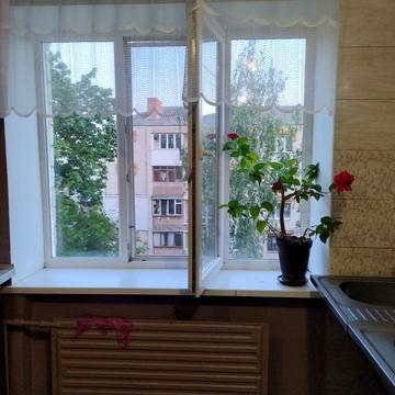 Василя Порика вул., 45