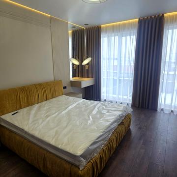 Макарівська вул., 12